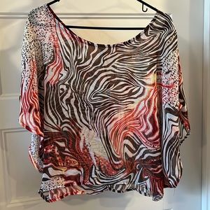 Cropped Shear leopard top